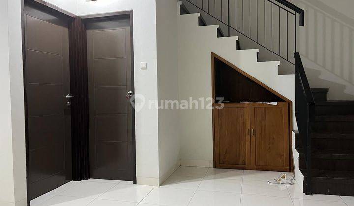 Rumah Kontrakan Raffles Hills Cibubur Semifurnish Siap Huni  2