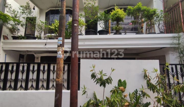 Dijual Rumah Kos Dua Lantai Slopi Palmerah Jakarta Barat Dijual Rumah Kos Dua Lantai Slopi Palmerah Jakarta Barat