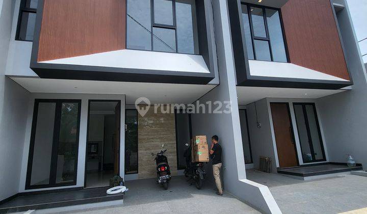 Jual Cepat Rumah Baru Cilangkap Cipayung Minimalis Modern Siap Huni Strategis  1