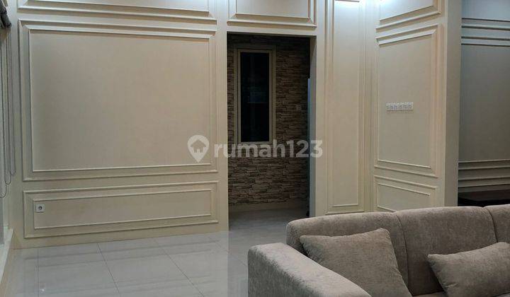 Rumah Dijual Boulevard Citra Gran Full Furnished Siap Huni Shm 2 Lantai 2