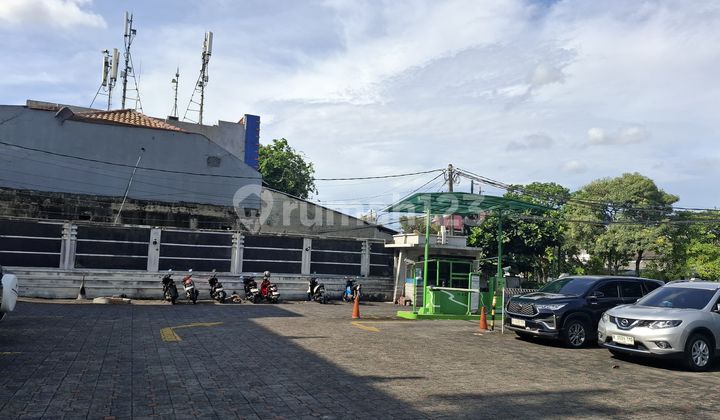 Sold Fully Furnished 4-Story Shop House at Jatiwaringin Junction, Cipinang, Ready to Use 2
