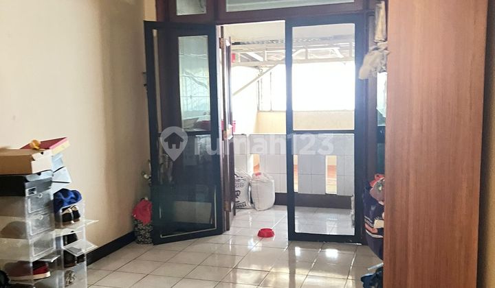 2-Story House in the City Center 2