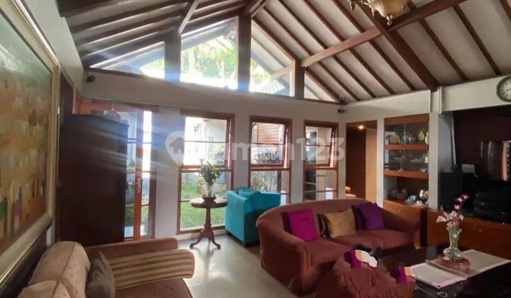 Rumah Villa Dago Atas 2