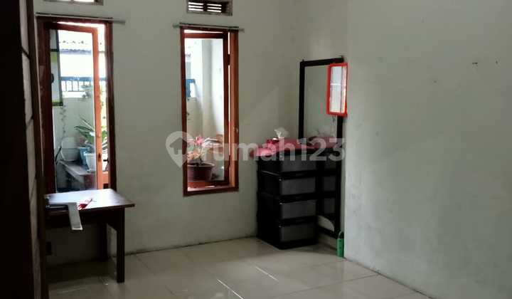 Beautiful 1.5-Story House in East Bandung Area Complex 2