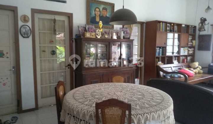 Rumah Besar Jl Riau Bandung Rumah Besar Jl Riau Bandung