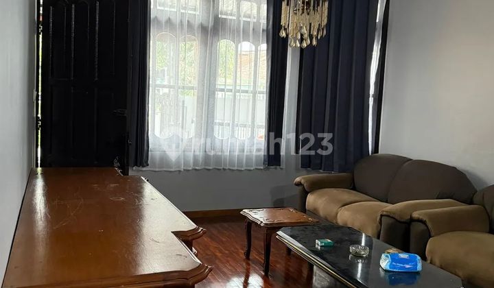 Rumah Tengah Kota Bandung 2