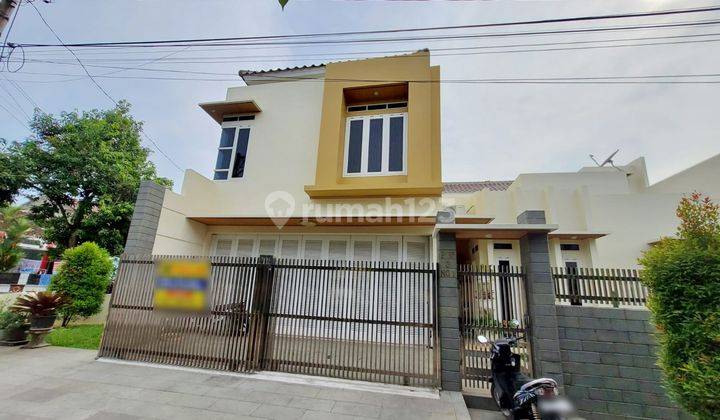 hunian 2 lantai semifurnished taman widya asri 1