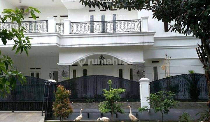 Rumah Luas Ada Kolam Renang Di Bintaro 8032 1