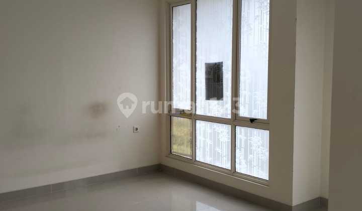 For Sale 2-Story House in Cluster Faraday Scienta, Gading Serpong 2