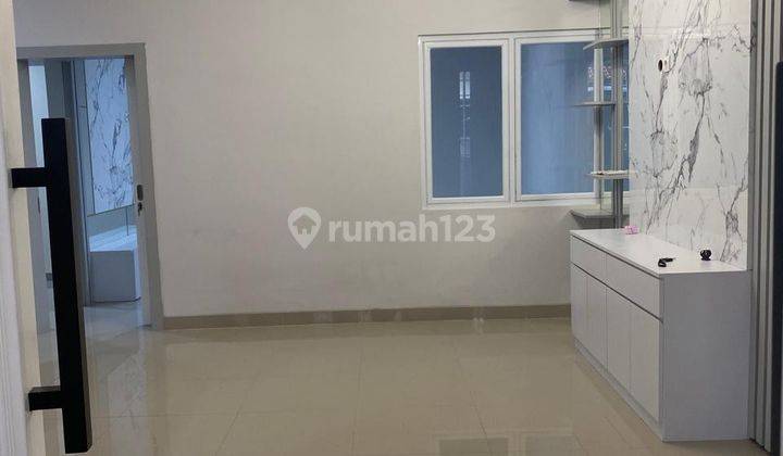 Dijual Rumah Asri Dekat Sekolah Cluster Modernland Tangerang 2