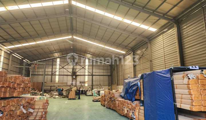 Ready-to-Operate Factory Near Toll Access in Serua Pamulang, South Tangerang Ready-to-Operate Factory Near Toll Access in Serua Pamulang, South Tangerang