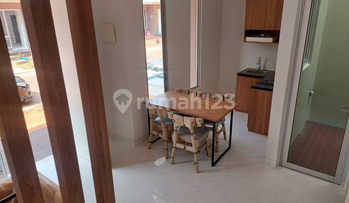 House Near Culinary Area in Malibu Village Gading Serpong House Near Culinary Area in Malibu Village Gading Serpong