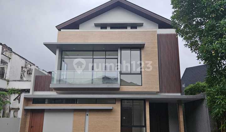 Rumah Dekat Sekolah, Kampus dan Akses Tol di Taman Diponegoro