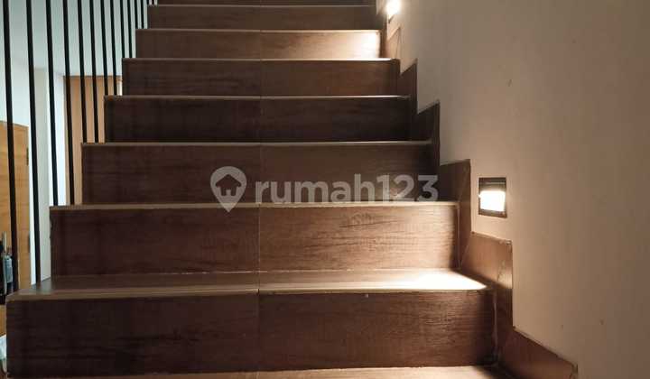 Rumah Dekat Pasar Modern & Akses Tol di Nusaloka BSD City 2