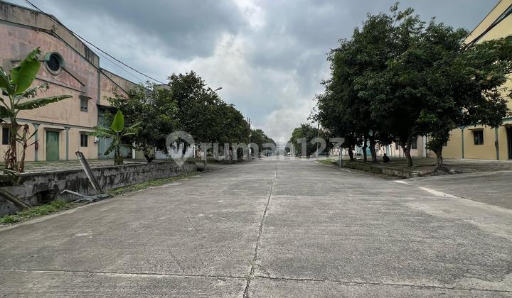 Warehouse with Large Industrial Permit and Far from Residential Area in Tigaraksa