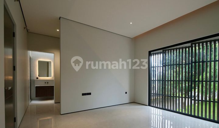 House Near Toll Access, Campus & Culinary at The Eminent BSD City. 2