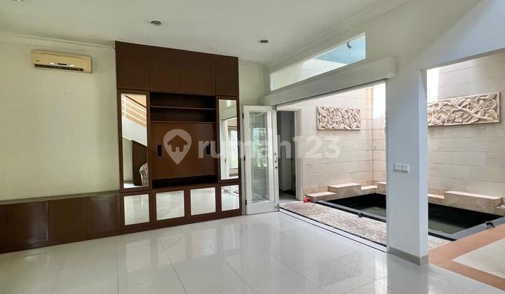 Rumah Hoek Dekat Lap Golf & Kawasan Kuliner di Cluster Turquoise  1