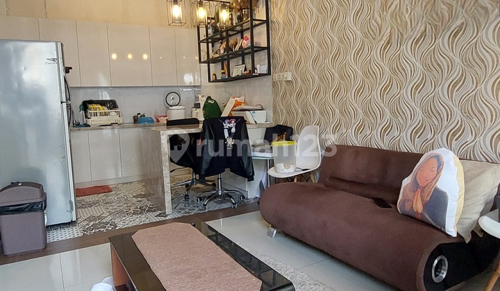 Rumah Dekat Kawasan Kuliner, Kampus Cluster Samara Gading Serpong 1