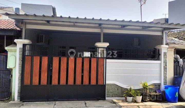 Rumah Dekat Kawasan Kuliner dan Sekolah Regensi Tangerang 1