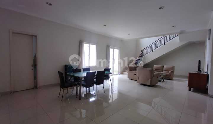 House Near Culinary Area, Education in Goldfinch Cluster House Near Culinary Area, Education in Goldfinch Cluster