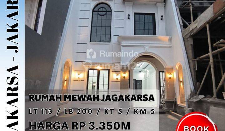 Rumah Ada Kolam Renang Pribadi di Jagakarsa Jakarta Selatan 1