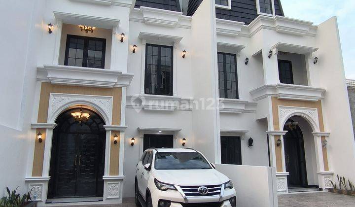 Dijual Rumah Cluster Fasilitas Kolam Renang di Kebagusan Jakarta 2