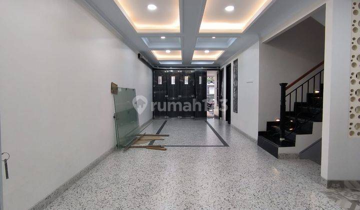 Dijual Rumah Cluster Ada Kolam Renang di Kebagusan Jakarta  2