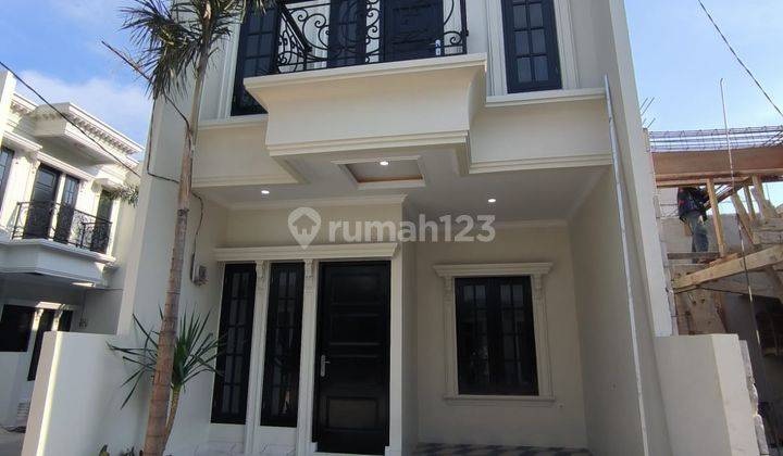 Rumah Murah American Classic 2 Lantai Di Jagakarsa 2