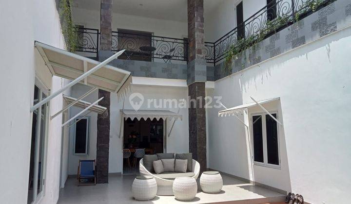 Rumah di Renon Denpasar siap pakai keren  2