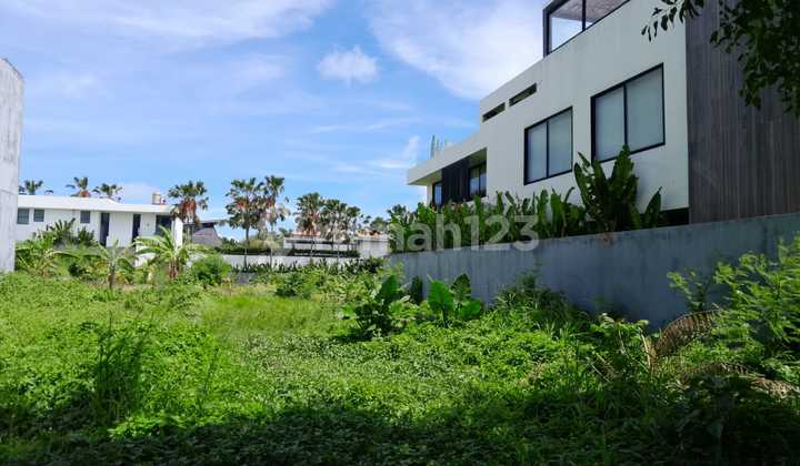 Tanah Siap Bangun Di Pantai Berawa Canggu Badung Bali Tanah Siap Bangun Di Pantai Berawa Canggu Badung Bali