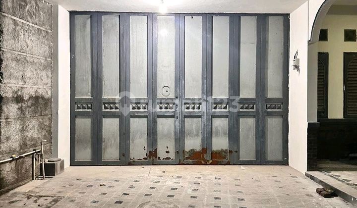 Ready-to-Use House on Garuda Street, Cirebon 2