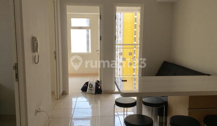 Apartemen Springlake Sumarecon Bekasi Siap Pakai 