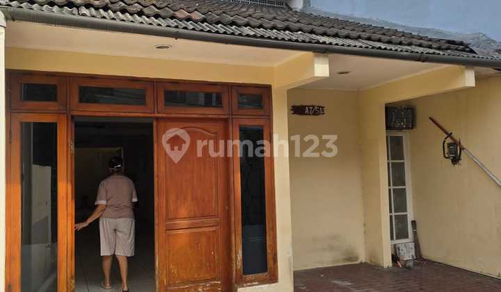 Dijual Rumah Taman Kedoya Permai