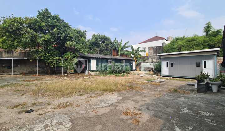 Strategic Commercial Plot in Puri Kembangan
