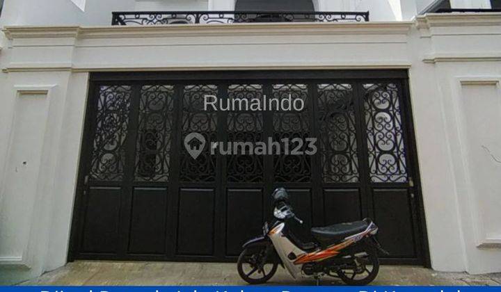 Dijual Rumah Kolam Renang Komplek Dpr Benda Jagakarsa Jakarta Selatan 1