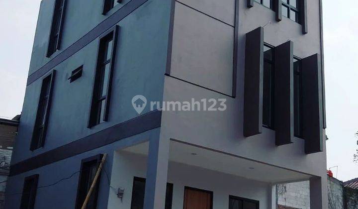 Dijual Rumah Aryawangsa residence pasar Minggu Jakarta Selatan  2