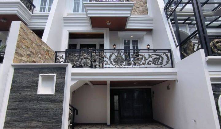 Dijual Rumah Roftop Ada Kolam Renang Dan Lift Di Kebagusan Jaksel 2