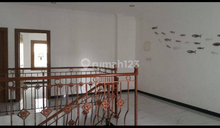 Di Jual Rumah Lokasi Aman Dan Tenang Di Permata Buana  2