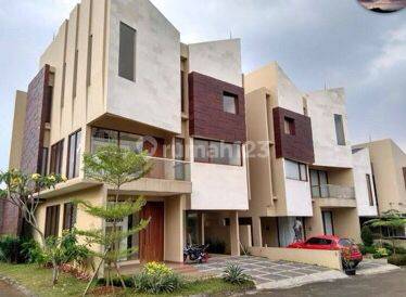 Dijual Town House 3 Lantai The Colony Residence Jakarta Selatan  1