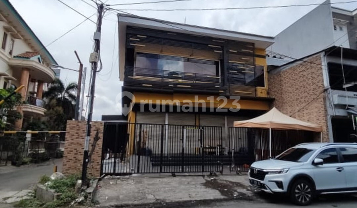 Dijual Rumah 3 Lantai Di Sumaggung 3 Kelapa Gading Cocok Untuk Tempat Usaha 