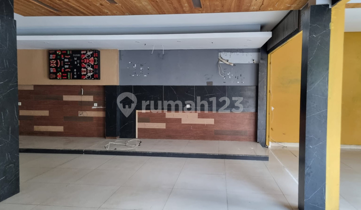 Dijual Rumah 3 Lantai Di Sumaggung 3 Kelapa Gading Cocok Untuk Tempat Usaha  2