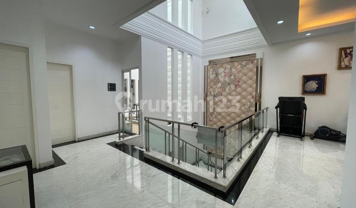 Dijual Rumah Mewah di Artha Gading Villa Murah