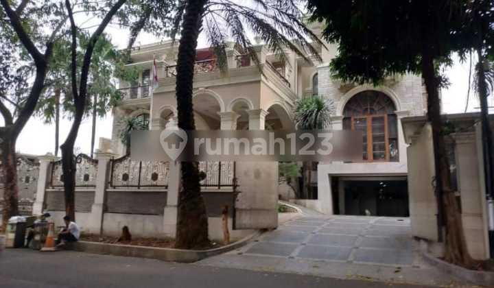 Dijual Rumah Mewah di Patra Kuningan Jaksel