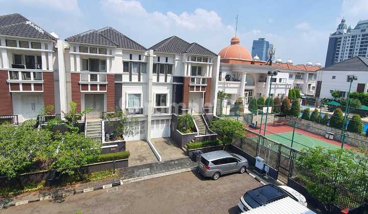Disewa Rumah The Villas Diatas Mall Of Indonesia 2