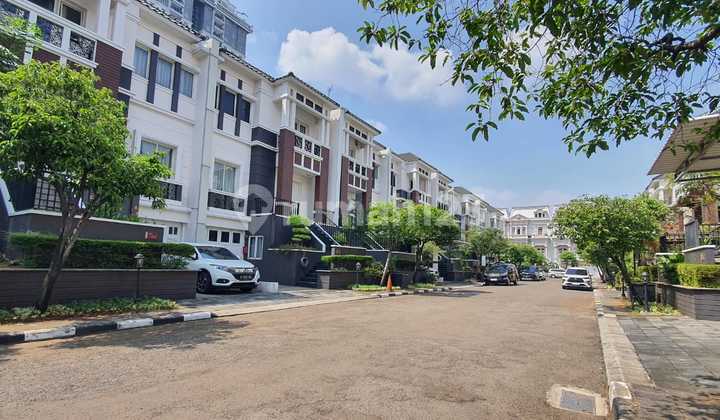 Disewa Rumah The Villas Diatas Mall Of Indonesia