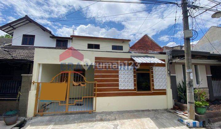 Dijual Rumah Lokasi Strategis Akses Mudah Tengah Kota Dekat Exit Tol, Kampus Um 2,mini Market Dan Pasar Sawojajar, Sekolah Kota Malang 
 1