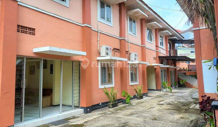 DIJUAl Hotel Tingkat Okupansi Tinggi, Lokasi Strategis Ramai Dekat UIN,UNIV Brawijaya, UNISMA Kota Malang
 1