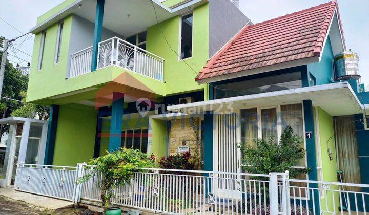 Rumah Villa Dijual/disewakan Dalam Perumahan Villa Safira Kota Batu, Dekat Museum Angkut, Kusuma Agro, Villa Klub Bunga. Lengkap Dengan Furnish, Dekat Ke Berbagai Wisata 1