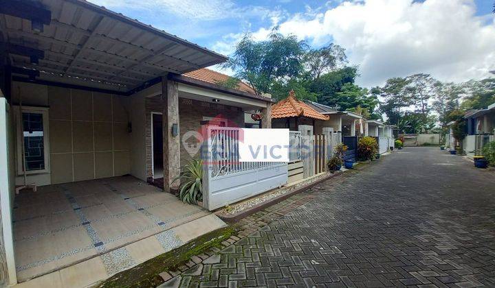 Dijual Rumah Kawasan Perumahan dekat Tol Pakis dan Bandara Malang, Bonus Semi Furnished
 2