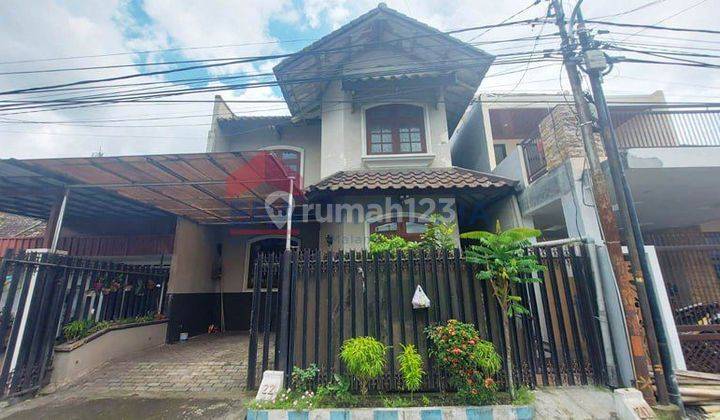 Rumah DIJUAL di Mentawai Klojen bangunan 2 lantai di lokasi tenang, dekat Pangkalan Angkatan Laut, akses mudah ke Alun-Alun Kota, Pasar Besar, Pusat Perbelanjaan
 1